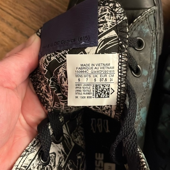 Converse Chuck Taylor All Star High x DC Comics Joker Like New - Picture 9 of 13